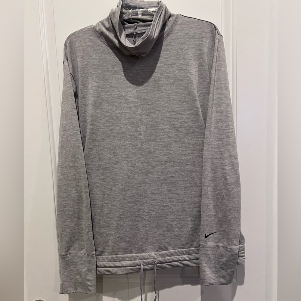 Nike Women’s XL Heather Gray Dri-Fit Turtleneck Top